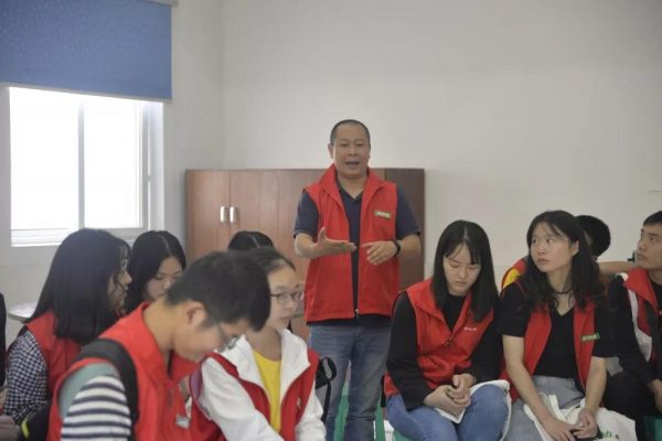 环保设施向公众开放|志愿者走进彩云湖污水处理厂参观学习